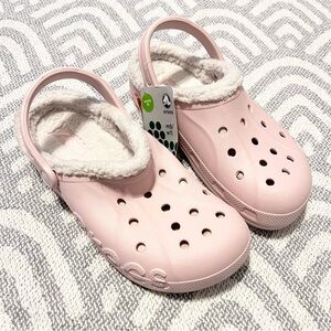CROCS Baya Faux Fur Lined Cotton Candy Pink Oatmeal Clogs Men’s 9 Women’s 11 NWT
